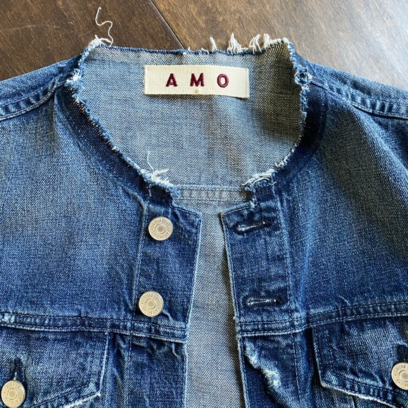 AMO Lola denim jacket NWT, Size XS, Med Blue Wash - Picture 8 of 16